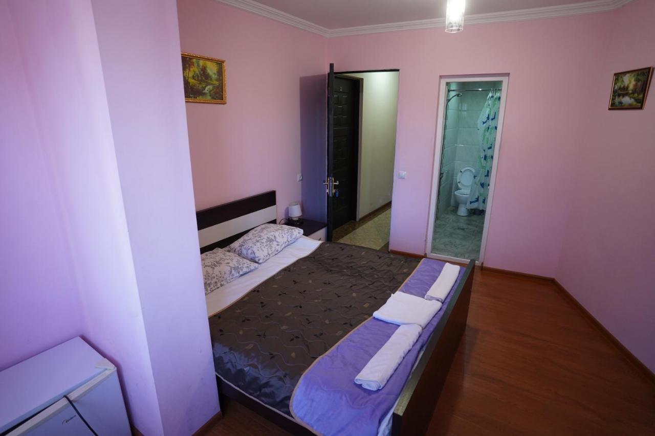 Imperator 1 Hotel Kutaisi Eksteriør billede